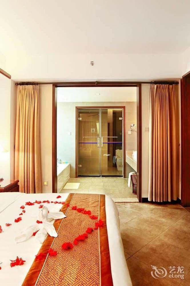 Haiyue Bay Holiday Hotel Sanya Eksteriør bilde